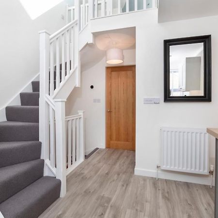 יורק Livingstone Street Apartments With Free Parking מראה חיצוני תמונה