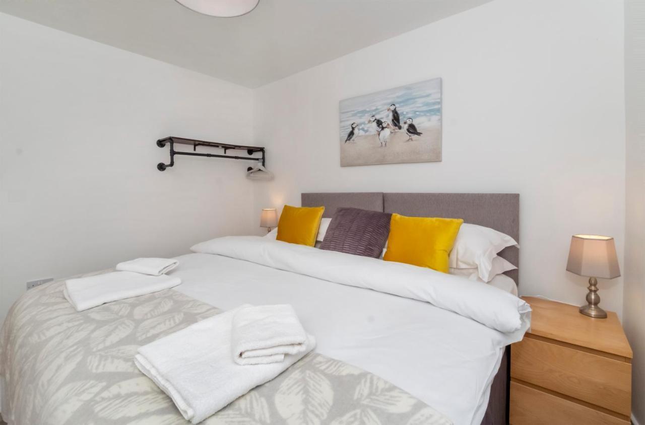 יורק Livingstone Street Apartments With Free Parking מראה חיצוני תמונה